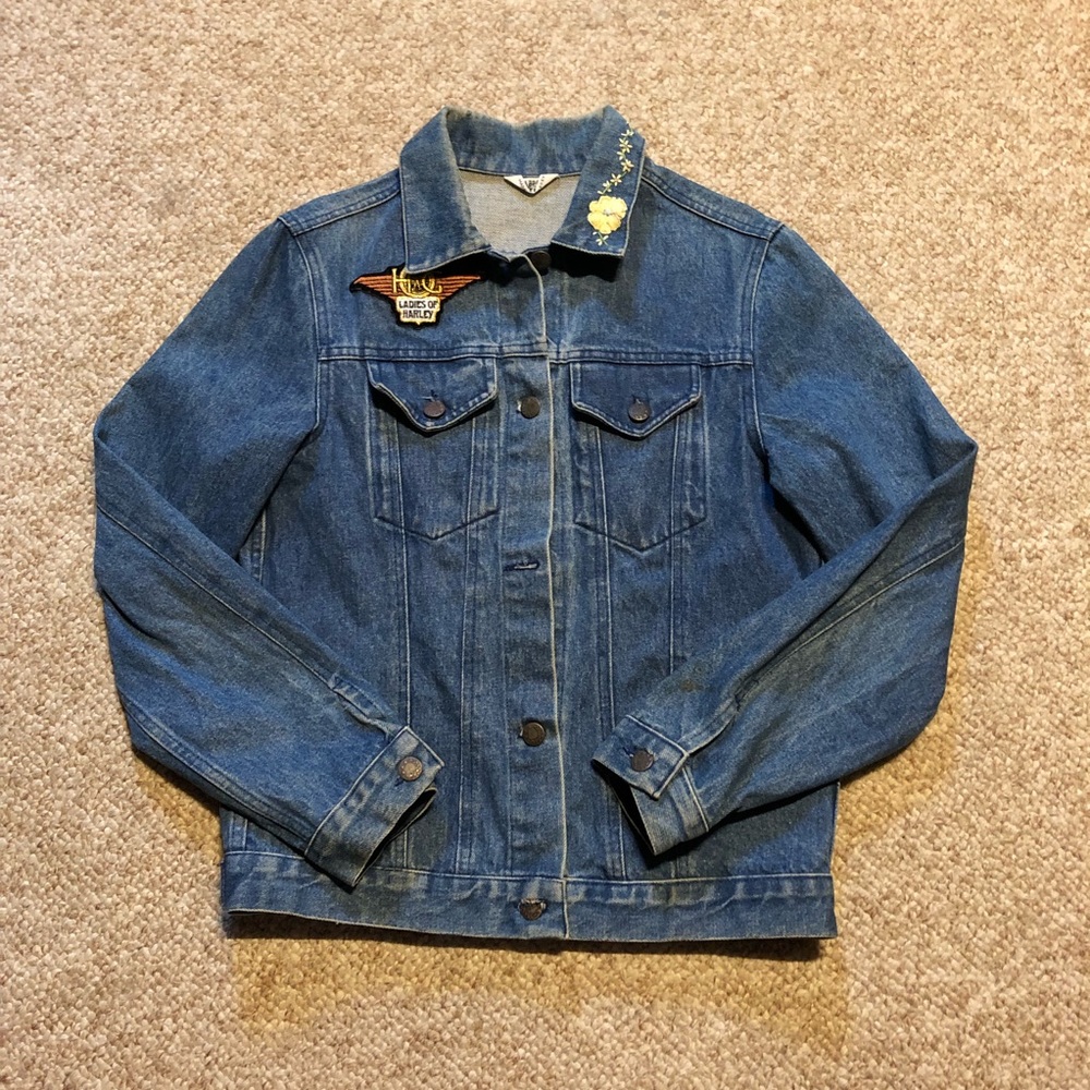 VINTAGE Harley Davidson women’s eagle denim jacket - PLEASE READ DESCRIPTION - Picture 2 of 8